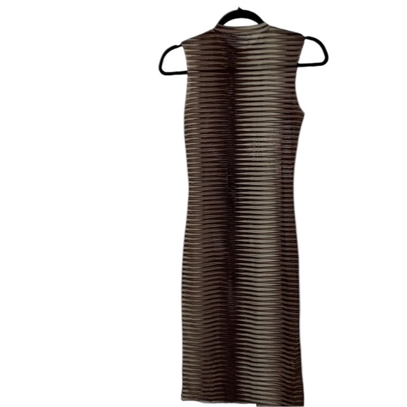 Sleeve less Dress - Picture 1 of 14